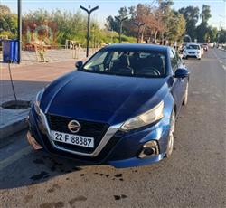 نیسان ئەلتیما